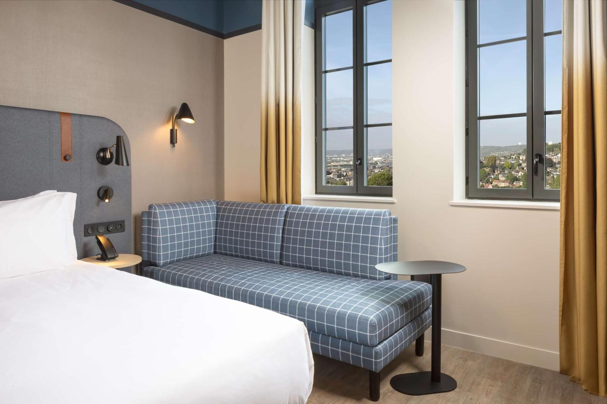 Hyatt Place روان المظهر الخارجي الصورة